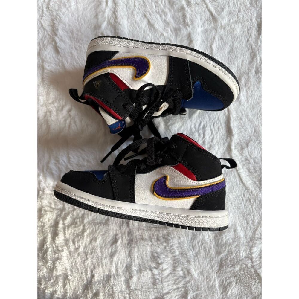 Jordan 1 Mid SE Black Field Purple (TD) Size 8C